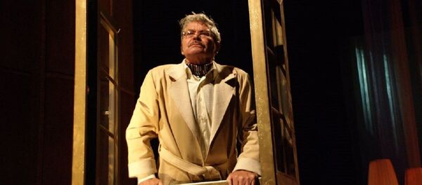 Заслуженный артист Виктор Дашкевич в спектакле Квартет  - Sputnik Беларусь