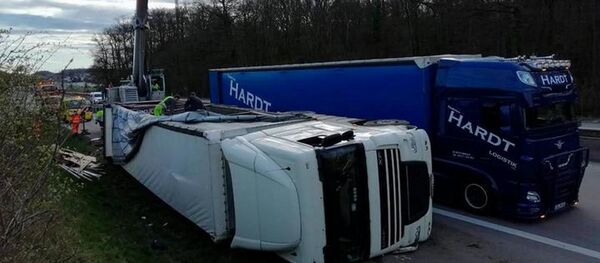 Водитель из Беларуси попал в ДТП в Германии Водитель из Беларуси попал в ДТП в Германии - Sputnik Беларусь