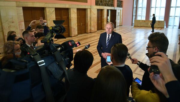 Премьер-министр Беларуси Сергей Румас отвечает на вопросы журналистов - Sputnik Беларусь