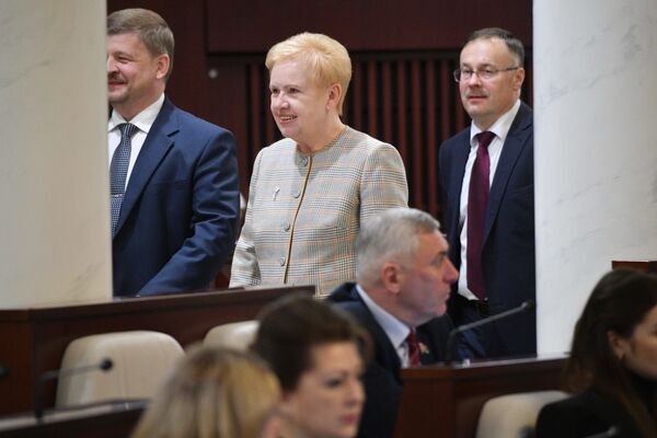 Глава ЦИК Лидия Ермошина в парламенте - Sputnik Беларусь