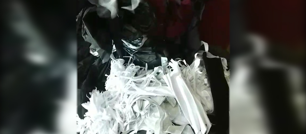 Подъезд протирать нитками: как в Витебске сражаются с коронавирусом - Sputnik Беларусь