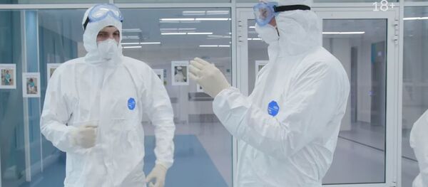 Яны на перадавой: RT выпусціў фільм пра знакамітую бальніцу ў Камунарцы - Sputnik Беларусь