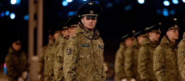 Репетиция роты почетного караула к параду 9 Мая - Sputnik Беларусь