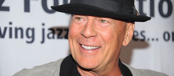 Брюс Уиллис, архивное фото - Sputnik Беларусь