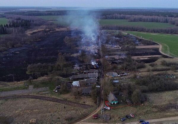 Житель Щучинского района по неосторожности сжег целую деревню - Sputnik Беларусь