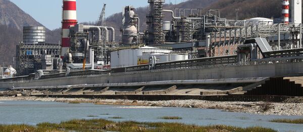 Туапсинский нефтеперерабатывающий завод - входит в состав НК Роснефть - Sputnik Беларусь