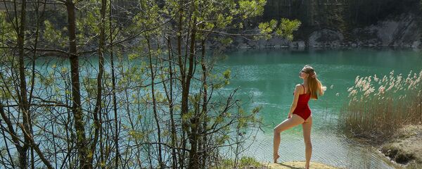 Старые меловые карьеры в Любани весной - Sputnik Беларусь