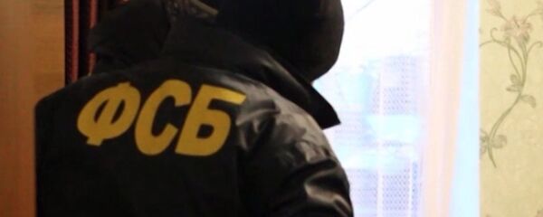 Сотрудники ФСБ России во время операции по задержанию преступников, архивное фото Сотрудники ФСБ России во время операции по задержанию преступников, архивное фото - Sputnik Беларусь