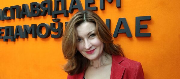 Актриса Лесная: в 55 лет мечтаю о прыжках с парашютом Актриса Лесная: в 55 лет мечтаю о прыжках с парашютом - Sputnik Беларусь