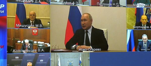 Путин объявил о переносе парада 9 мая Путин объявил о переносе парада 9 мая - Sputnik Беларусь