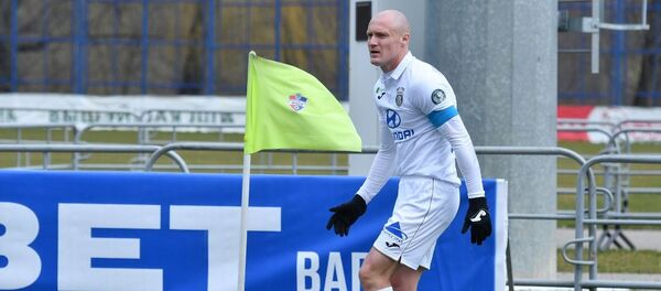 Футболист Ислочи Дмитрий Комаровский Футболист Ислочи Дмитрий Комаровский - Sputnik Беларусь