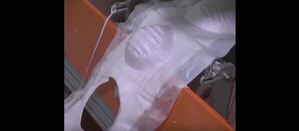 Ученые создали фильтрующие маски с нанослоем - видео - Sputnik Беларусь