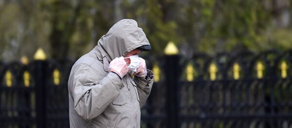 Мужчина в маске - Sputnik Беларусь