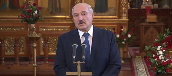 Лукашэнка: выбары ў нашай краіне пройдуць абсалютна сумленна і прыстойна - Sputnik Беларусь