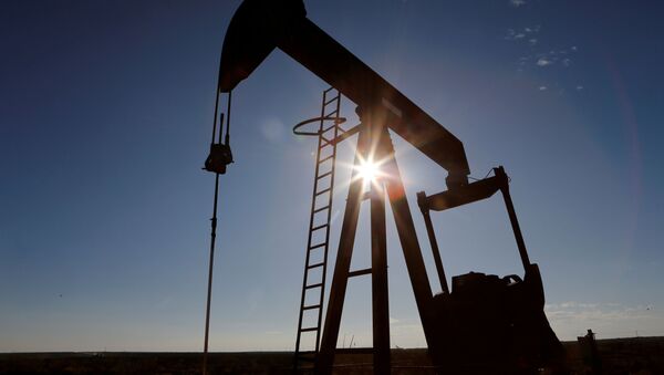 Нефтяная вышка в Техасе - Sputnik Беларусь