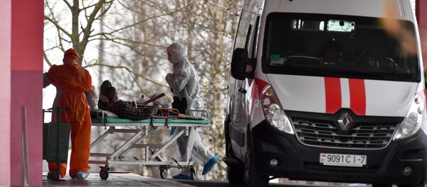 Колькасць хворых на каронавірус у Беларусі наблізілася да 17 тысяч Колькасць хворых на каронавірус у Беларусі наблізілася да 17 тысяч - Sputnik Беларусь