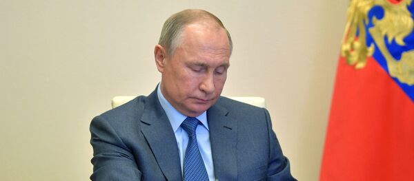 Вялікі выступ Пуціна з нагоды сітуацыі з каронавірусам у Расіі Вялікі выступ Пуціна з нагоды сітуацыі з каронавірусам у Расіі - Sputnik Беларусь