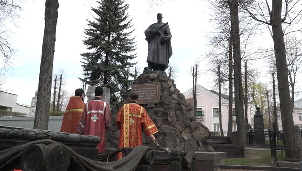 Радуница на Военном кладбище: освятили могилы и помолились за предков - Sputnik Беларусь