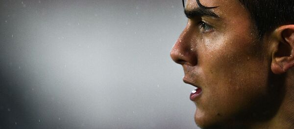 Игрок ФК Ювентус Пауло Дибала Игрок ФК Ювентус Пауло Дибала - Sputnik Беларусь