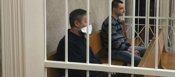 Обвиняемые по делу медиков Александр Шарак и Кирилл Карпович Обвиняемые по делу медиков Александр Шарак и Кирилл Карпович - Sputnik Беларусь