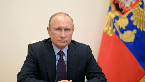 LIVE: Обращение Владимира Путина к россиянам - Sputnik Беларусь