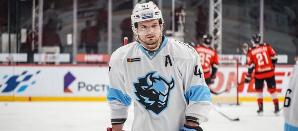 Защитник сборной Беларуси по хоккею Кирилл Готовец - Sputnik Беларусь