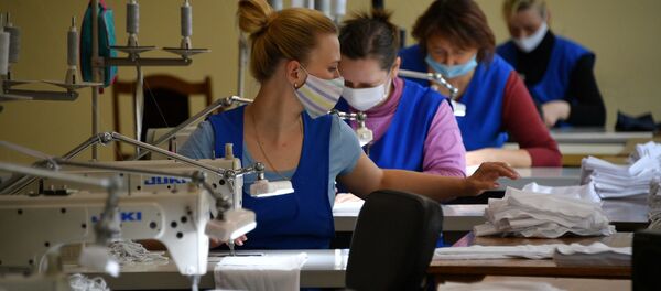 Пошив защитных масок - Sputnik Беларусь