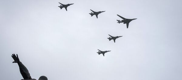 Дальние сверхзвуковые бомбардировщики-ракетоносцы Ту-22М3  - Sputnik Беларусь