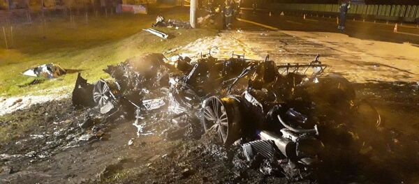 Все, что осталось от сгоревшего Jaguar - Sputnik Беларусь