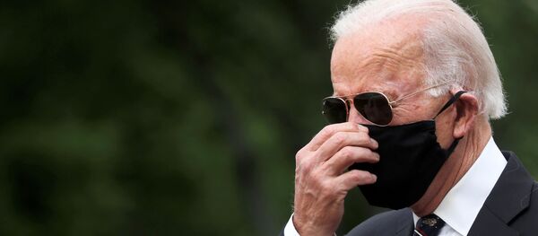 Кандидат в президенты США Джо Байден  - Sputnik Беларусь