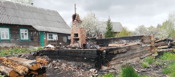 Сгоревшая дача Сгоревшая дача - Sputnik Беларусь