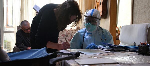 Забор тэстаў на COVID Забор тэстаў на COVID - Sputnik Беларусь