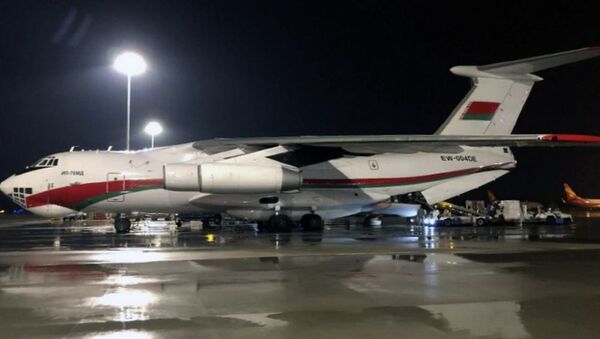 Четвертый самолет с медицинским грузом для Беларуси вылетел из Китая - Sputnik Беларусь