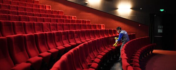 Меры профилактики коронавируса в кинотеатре Меры профилактики коронавируса в кинотеатре - Sputnik Беларусь