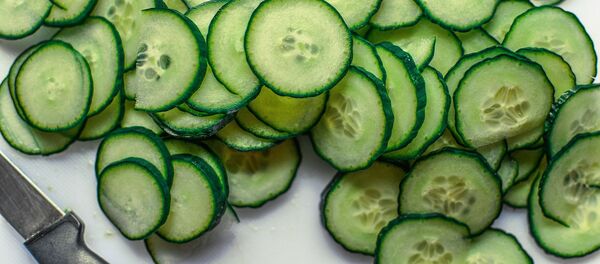 Огурец, архивное фото - Sputnik Беларусь