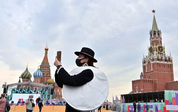 Бразилия на третьем месте по числу жертв: хроники коронавируса в мире - Sputnik Беларусь