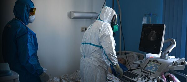 В госпитале для лечения зараженных коронавирусной инфекцией COVID-19 - Sputnik Беларусь