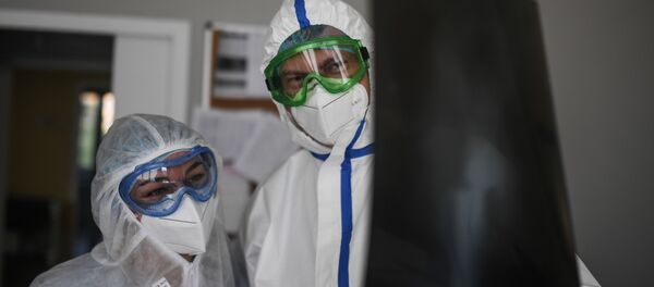 Работа врачей во время пандемии коронавируса в больнице  - Sputnik Беларусь
