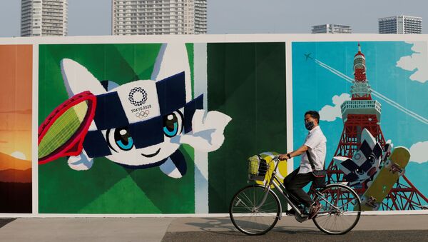 Постер в маскотом Олимпиады-2020 в Токио - Sputnik Беларусь