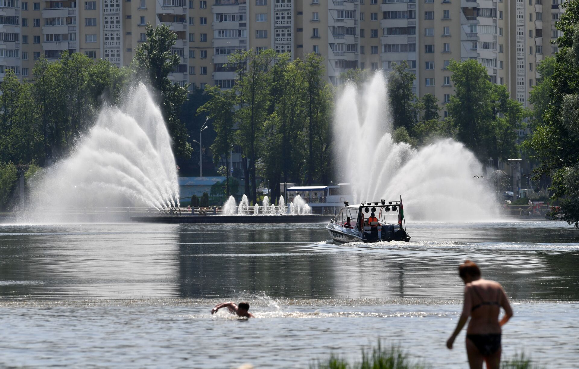 Лето в Минске Лето в Минске - Sputnik Беларусь, 1920, 11.06.2025