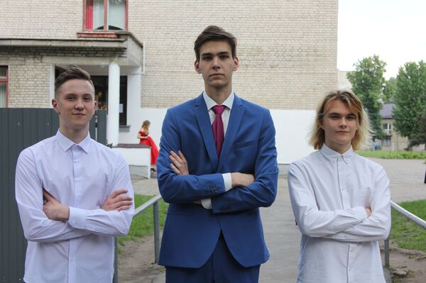 Без бала на корабль: выпускные в Бресте прошли в сокращенном формате - Sputnik Беларусь