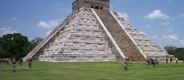 Пирамиды в Мексике Пирамиды в Мексике - Sputnik Беларусь