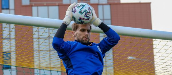 Голкипер минского Динамо Евгений Помазан Голкипер минского Динамо Евгений Помазан - Sputnik Беларусь