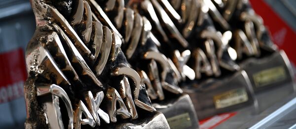 Статуэтки бедуинов - главный приз Дакара - Sputnik Беларусь