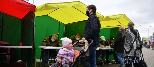 Пикеты по сбору подписей в Минске - Sputnik Беларусь