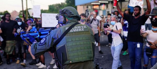 Более 30 человек задержаны на фоне протестов в Атланте  - Sputnik Беларусь
