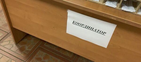 Платные экспресс-тесты на COVID-19 в Минске закончились уже в 8 утра, видео Платные экспресс-тесты на COVID-19 в Минске закончились уже в 8 утра, видео - Sputnik Беларусь