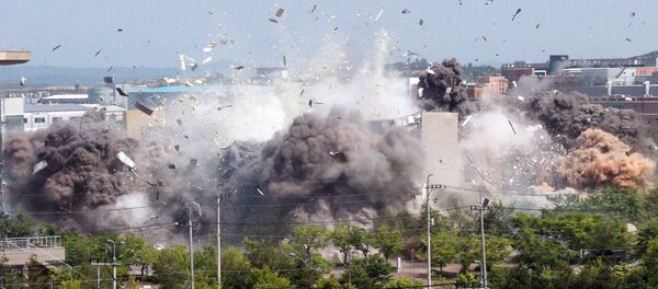 Взрыв координационного бюро Южной Кореи в городе Кэсон - Sputnik Беларусь