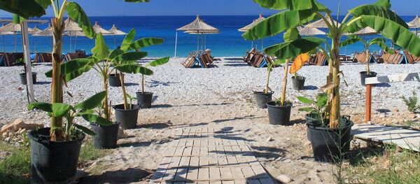 Пляж в Албании Пляж в Албании - Sputnik Беларусь