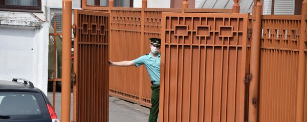 Сотрудник Департамента финансовых расследований КГК Сотрудник Департамента финансовых расследований КГК - Sputnik Беларусь